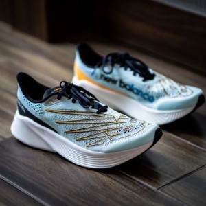 NewBalance-fuelcell-rc-elitev2