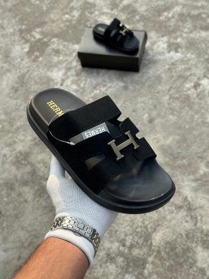 HERME S NEW MODEL IK FLIP FLOPS