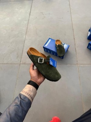 Birkenstoc k x Stussy Boston Suede Olive Green