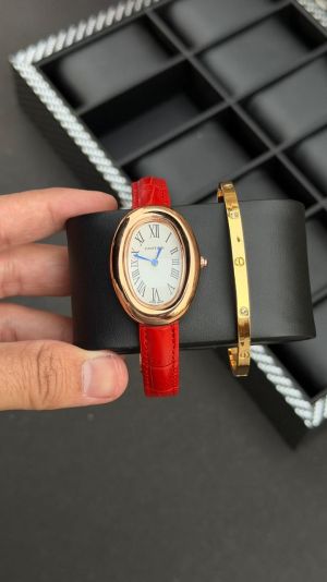 Cartie_r baignoire with  bracelet