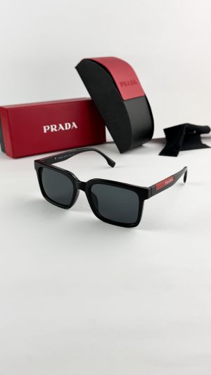 Prada_black_sp26