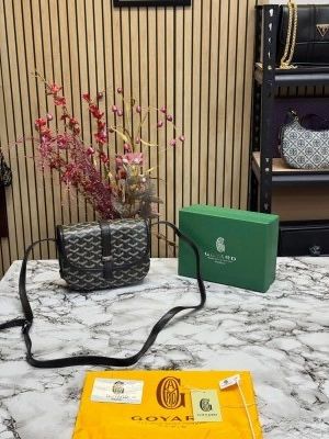 Goyar_d Belvedere Crossbody Bag PM With Box And Dust Bag (Black) (V-902) 
