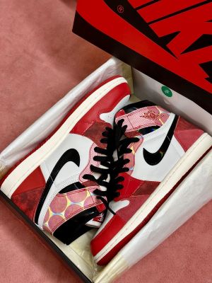 Nik.e Air Jordan 1 High Spiderverse