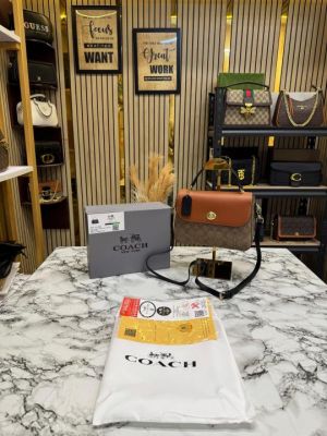 Coac_h Cassie Crossbody Bag With Box And Dust Bag (V-9888)