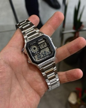 Casio illuminator AE 1200 WHD