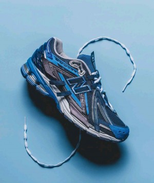 New Balanc e 1906A Deep Blue