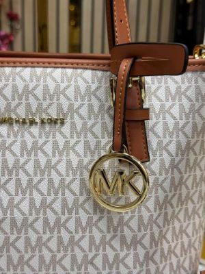 Michael_Kors Jet Set Travel With Box And Dust Bag Including Carry Bag (Beige) (V-2507)