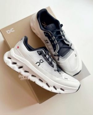 ON CLOUD RUNNING TILT 2 0 BLACK IVORY FIX