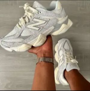 New Balanc_ee 9060 Quartz Grey 598