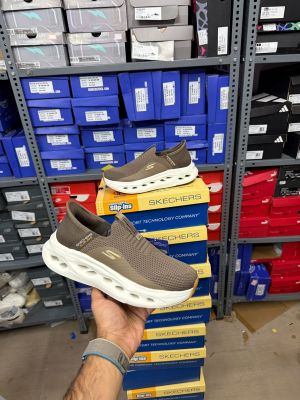 Skecheerrs Max Cushion Taupe