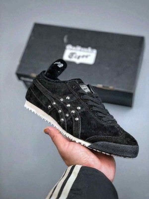 Onitsukaa tiger Mexico 66 SD Crystal  black suede