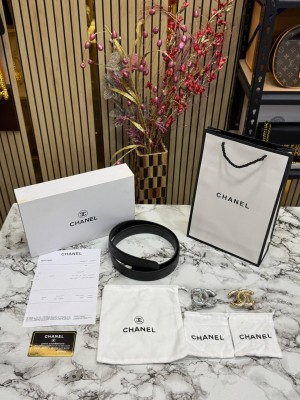 CHANE_l BELT COMBO PREMIUM  WITH OG BOX DUST BAG & CARRY BAG 