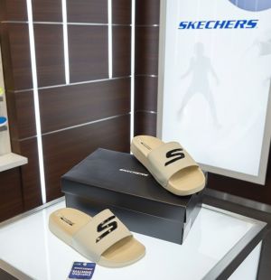 Crem-SKECHERS-HYPER-BURST-SLIDE
