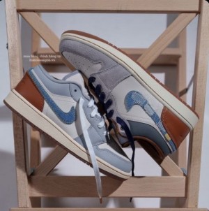 Nike-Air-Jordan-1-SE-Phantom-Denim-Swoosh
