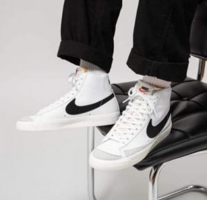 Nik e blazer mid 77 vintage white black (106)