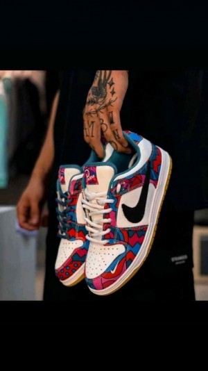 Nike Sb Dunk Low Pro Qs Abstrack Parra
