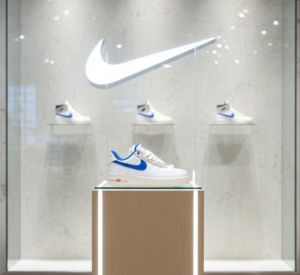 Nike-airforce-1-07-lx-low-command-Air-force