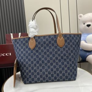 Gucci_GG_Totissima_Supreme_Denim_Blue_Tote_Bag_With_Dust_Cover_&_Carry_Bag_820481