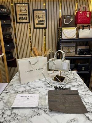 Charle_s & Keith Kerry Mini Tote Bag White Including Carry Bag (80781400)