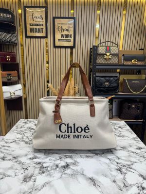 Chloe Woody Canvas Medium Logo Tote Bag ( 355)