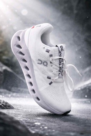 On Cloudsurfer White Frost