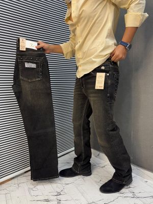 _LOUIS_VUITTON_100%_IMPORTED_FABRIC_CURRENT_STORE_ARTICLE_VERY_PREMIUM_STRAIGHT_FIT_JEANS_438