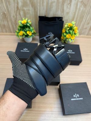 ARMANI_Belt_with_Box_Carry_Bag_A213