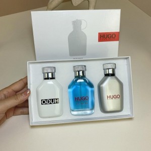 Hugo_Boss_Gift_Set_Of_3_(584)
