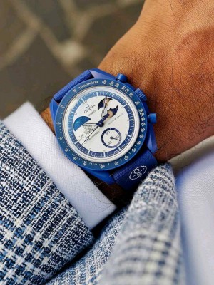OMEGA_ SWATCH_SPEEDMASTER MOONSWATCH  BLUE