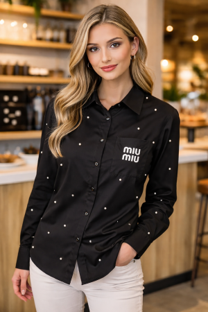 MIUM LOGO SHIRT BLACK S139-BK