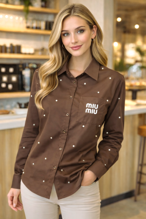 MIUM LOGO SHIRT BROWN S139-BR