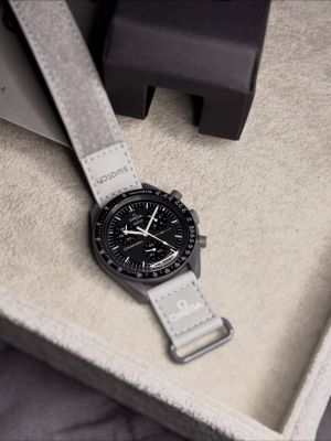 Omeg_a Speedmaster x S watch
