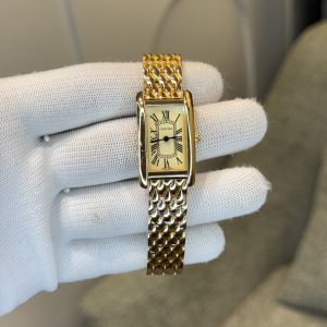 Cartier_Square_095