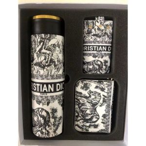 CHRISTIAN DIO.R GIFT SET TUMBLER POUCH & MINI WALLET WITH OG BOX