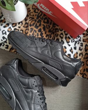 Nik.e Airmax 90 All Black