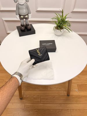 Yves_saint_laurent_ysl_premium_womens_smallwallet_with_ogbox_ea161