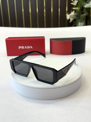 _Prada_milano_132_blk