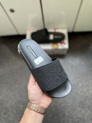 Dolcce D G All black Flipflop