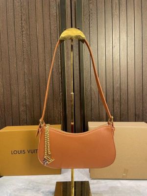 louiis_vuitton pochette lv bloom with double box 768
