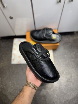 LOUI.S VUITTON PREMIUM BOOT CUT BLACK