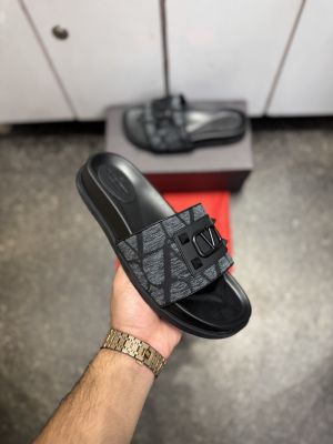 VALENTIN.O GARAVANI TOILE ICONOGRAPHY SLIDE GREY BLACK 014