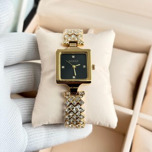 G ucci watch