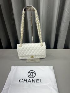 CHANE-l Very premium qualiy with duat bag  1112