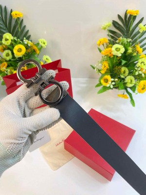 SALVATORE_FERRAGAMO PREMIUM BELT WID OG BOX ETC