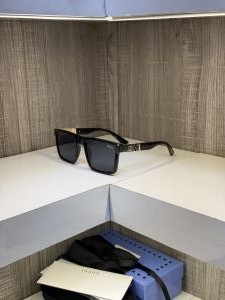 Gucc i 2511 (Glossy Black)