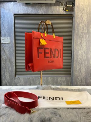 fendi_roma_plain_ladies_trendy_leather_handbag_35-cm-big-size-1967