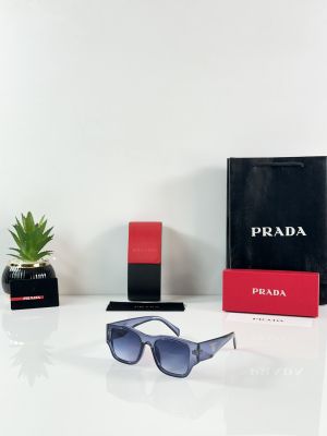 Prada_10_Blue