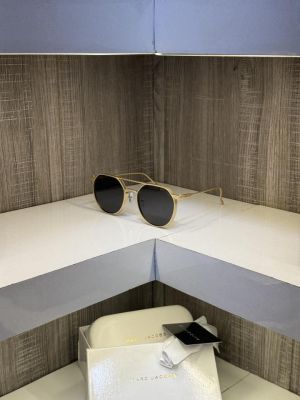 Marc Jacobs Gold Black 1300