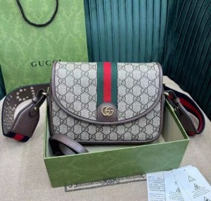Gucci_ophidia_gg_shoulder_navy_color_bag_with_og_printed_dubble_box_1530