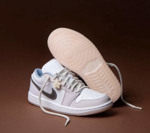 air jordan low Coral reef